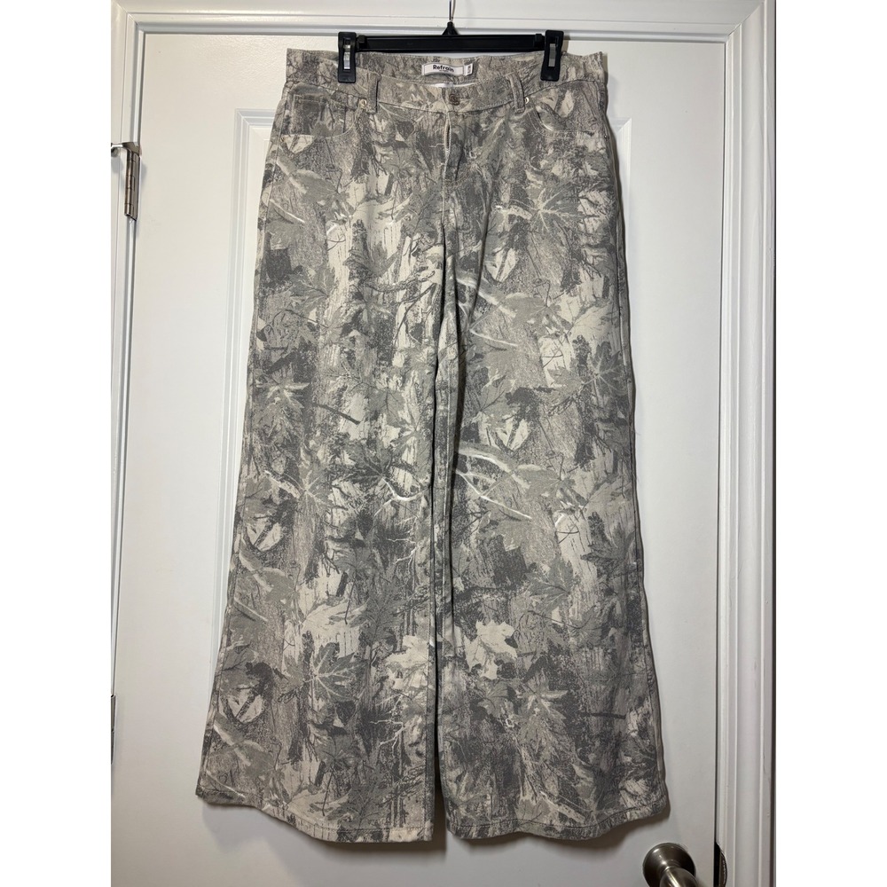 Refrain Los Angeles Wide Leg Jeans Grey Leaf Camo Print -Juniors 11 or W Size 8 - Picture 2 of 7